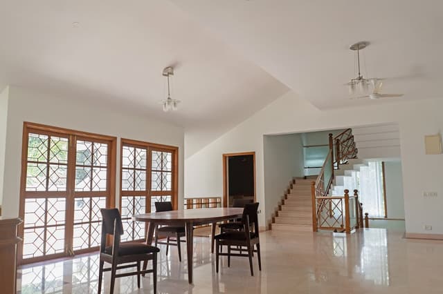 Villa photo 6
